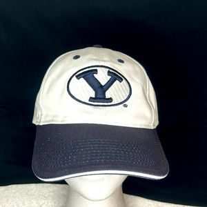 BRIGHAM YOUNG UNIVERSITY:  BYU White Baseball Hat